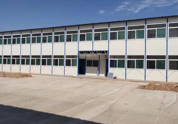 襄陽地區(qū)，工地住人鋼結構活動板房的優(yōu)勢條件是什么？